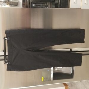 💕BCBGENERATION💕 Cropped Pants ~ Black 12